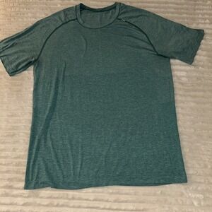 Lululemon Shirt Men Green  Metal Vent Tech Tee Short Sleeve Pullover - Approx XL